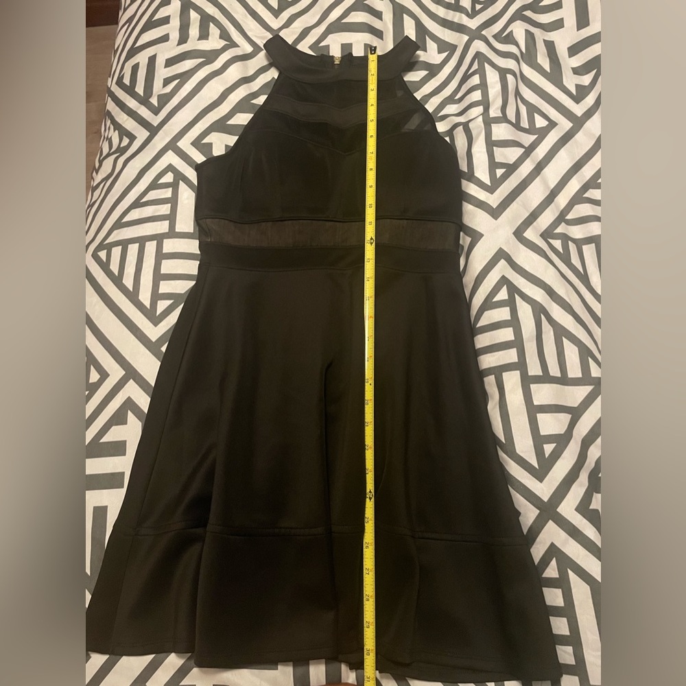 Dress - Picture 4 of 5